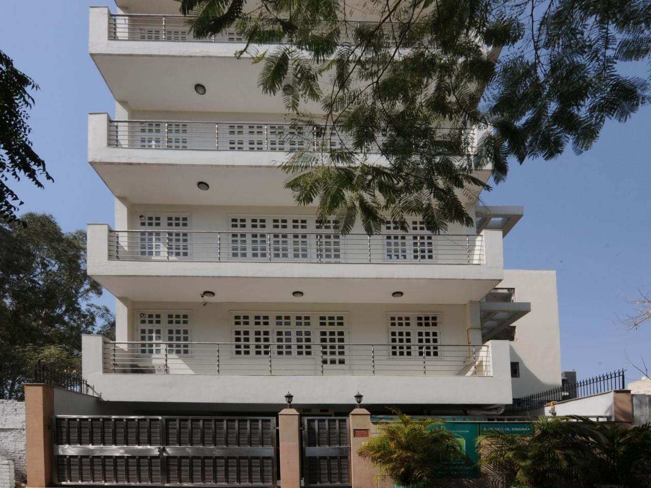Mehra Residency At The Airport Hotel Nova Deli Exterior foto