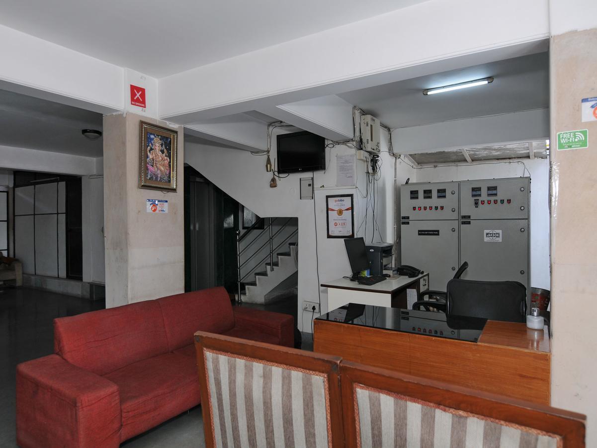 Mehra Residency At The Airport Hotel Nova Deli Exterior foto